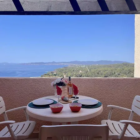 Apartman Mezzanine 4 Pers, Proche Plage, St Raphael - Fr-1-226a-163