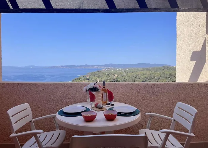 Apartamento Mezzanine 4 Pers, Proche Plage, St Raphael - Fr-1-226a-163