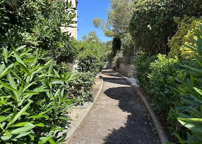 Apartamento Mezzanine 4 Pers, Proche Plage, St Raphael - Fr-1-226a-163 *